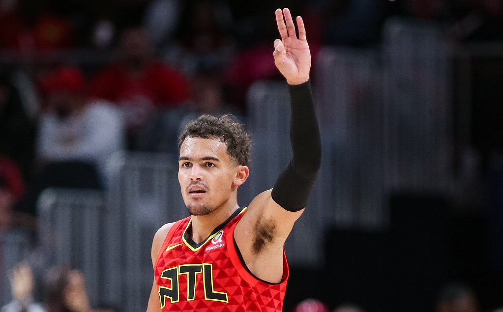 图多尔并肩 图多尔并肩